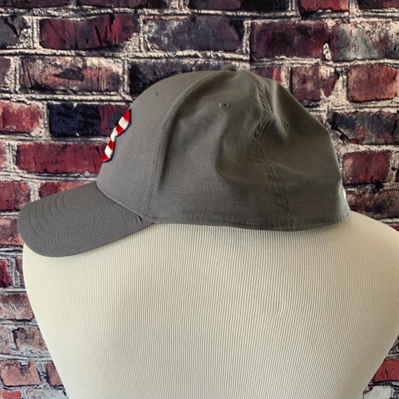 Under Armour Mens L Freedom Blitzing Grey American Flag Embroidered Hat - Picture 4 of 7